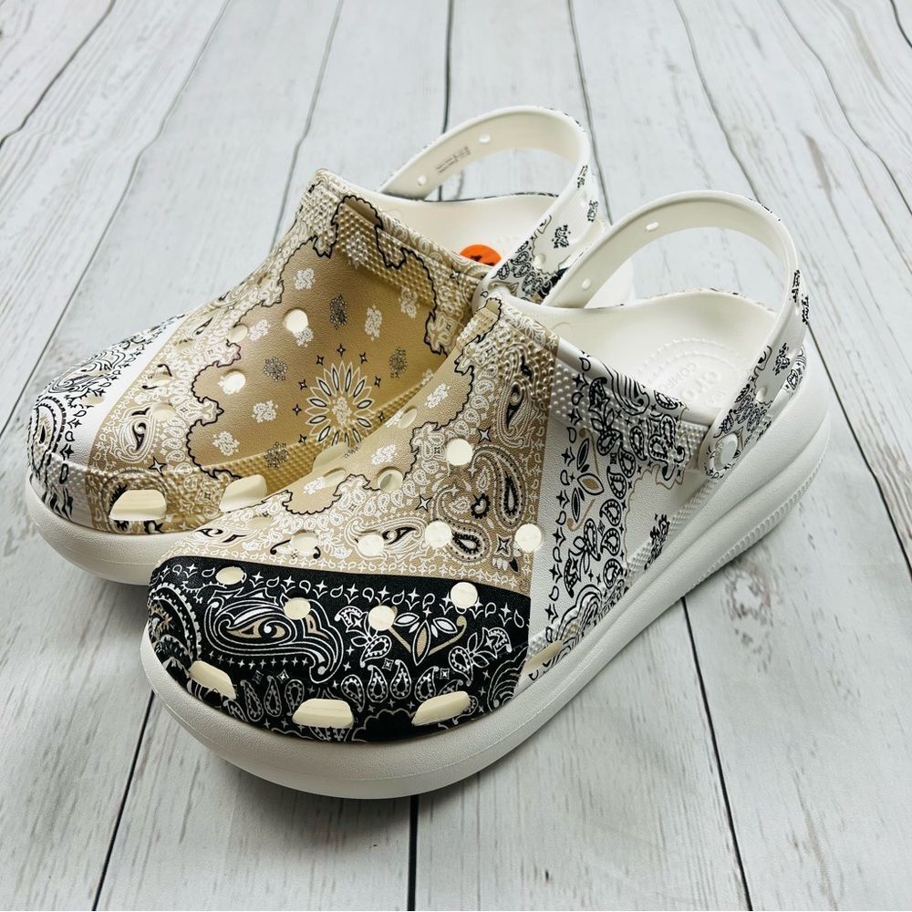 NWT Crocs Classic Crush Bandana Clog Mens Size 11